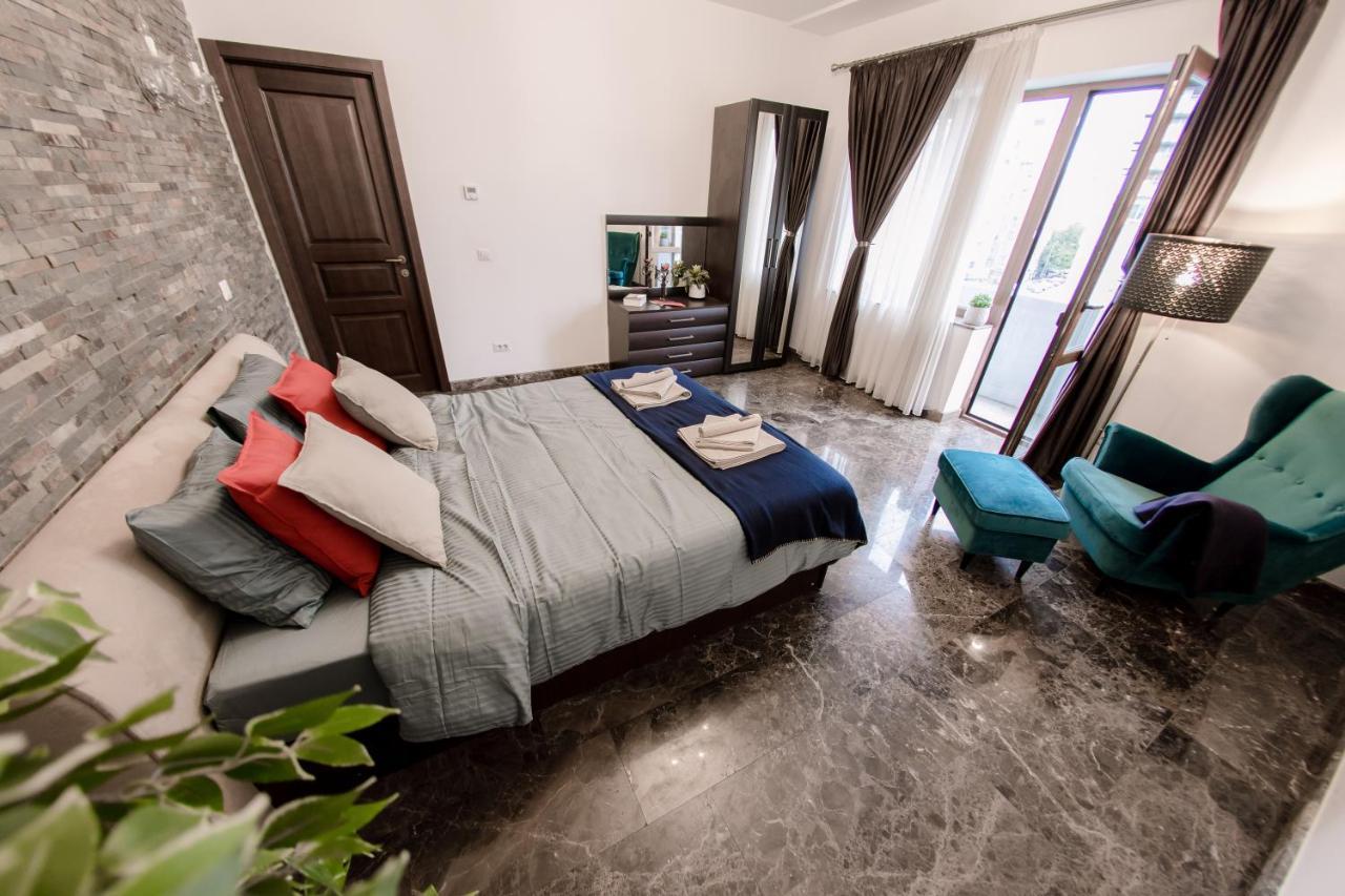 Luxury Down Town Apartment Bucureşti Ngoại thất bức ảnh